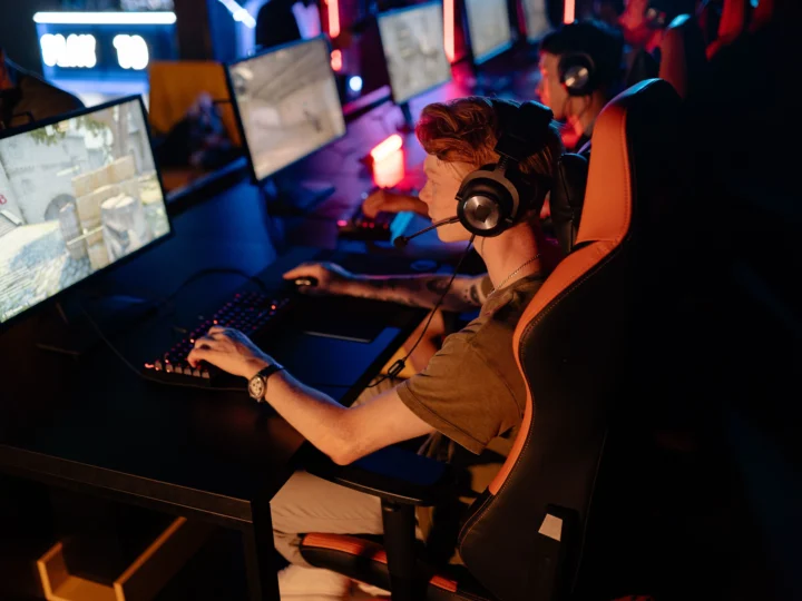 Best online multiplayer games for Australians in 2026
